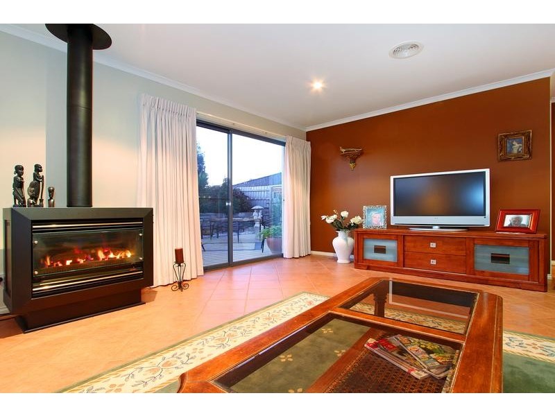 2 Olga Place, Mount Martha VIC 3934