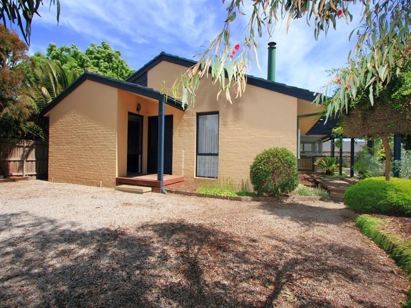 6 Lisa Britt Court, Mount Martha VIC 3934