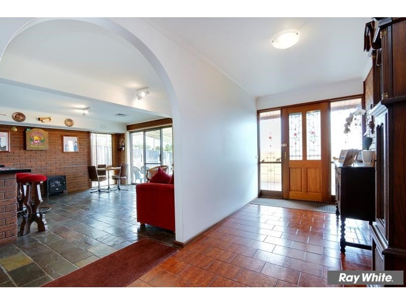 8 Jackson Street, Mount Martha VIC 3934