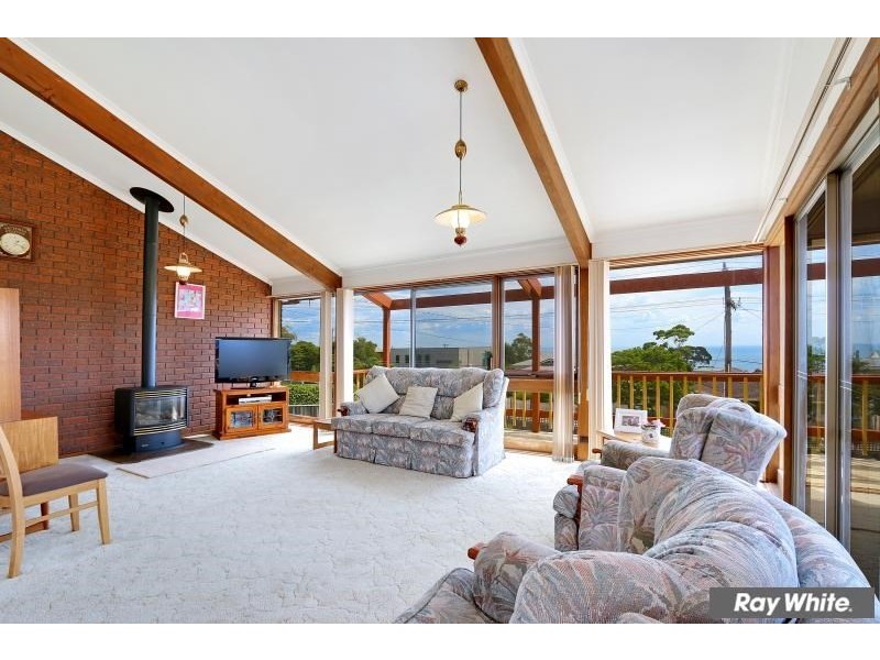 8 Jackson Street, Mount Martha VIC 3934