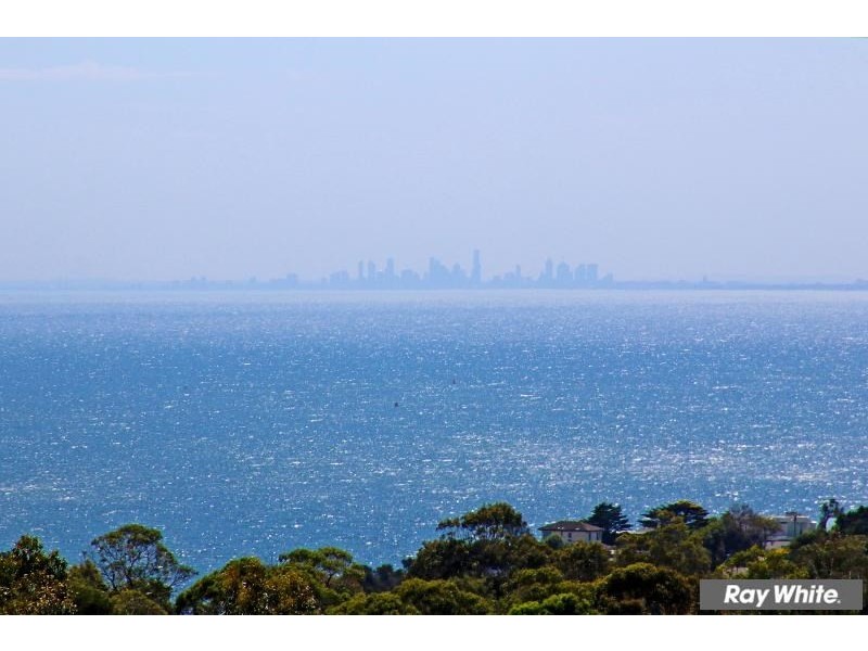 8 Jackson Street, Mount Martha VIC 3934