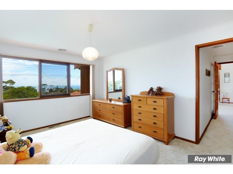 8 Jackson Street, Mount Martha VIC 3934