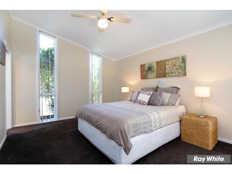 12 Jacaranda Crescent, Mornington VIC 3931