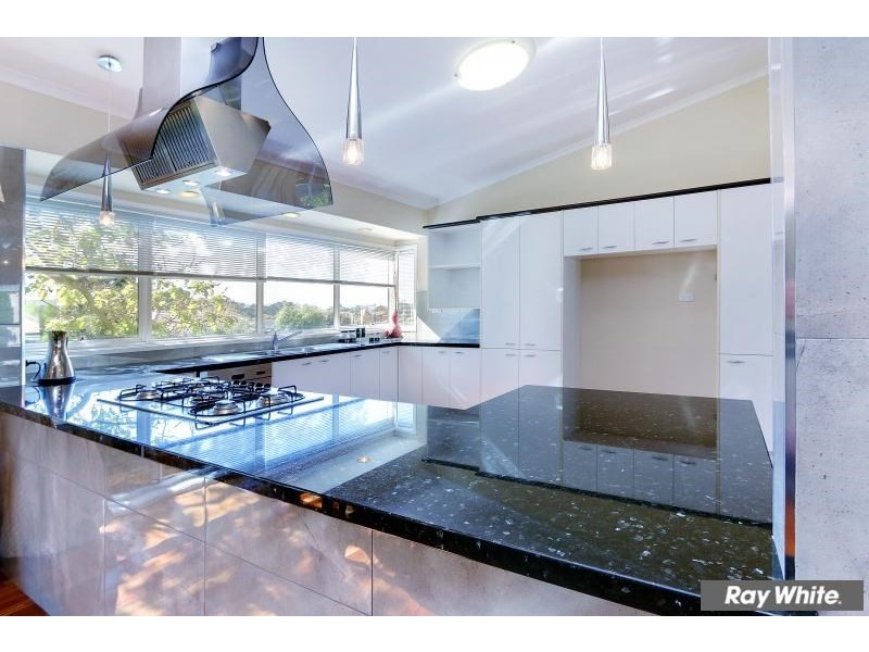 12 Jacaranda Crescent, Mornington VIC 3931