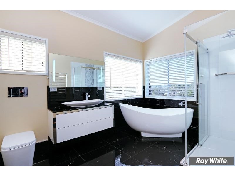 12 Jacaranda Crescent, Mornington VIC 3931