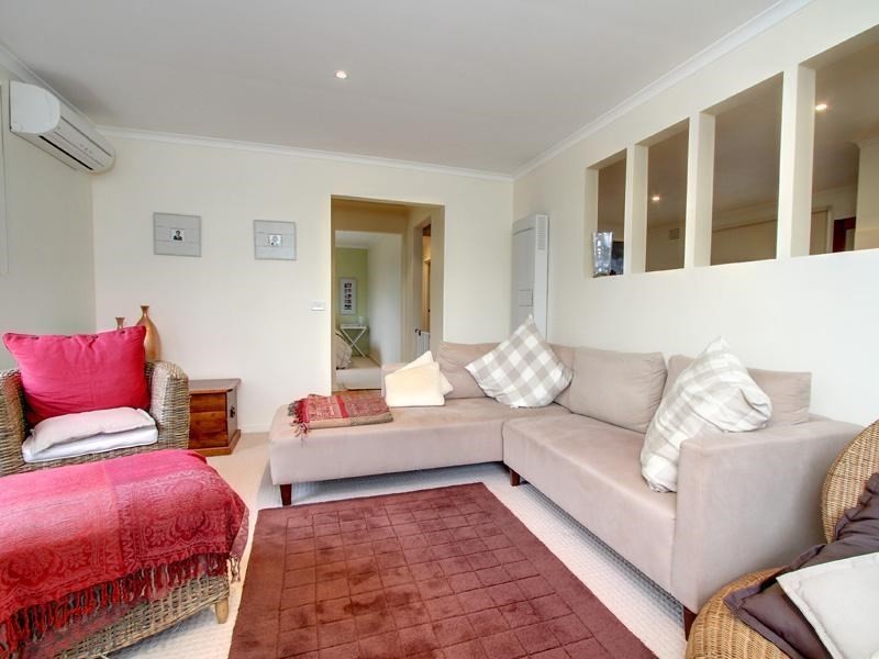 2 Narambi Crescent, Mornington VIC 3931