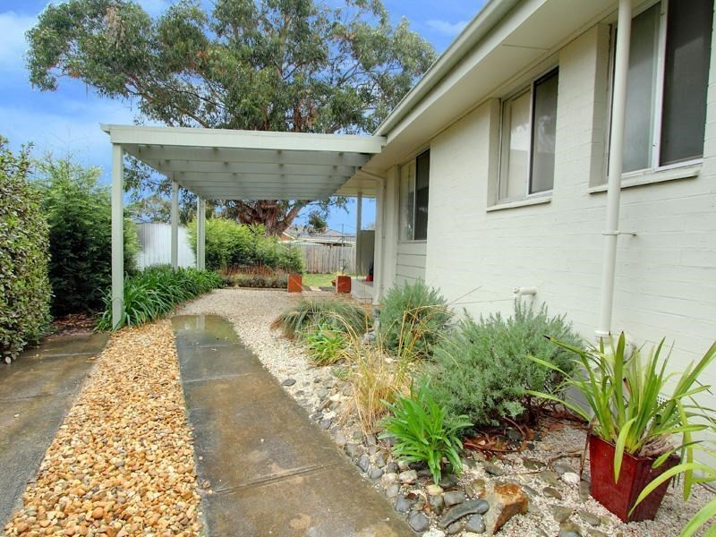 2 Narambi Crescent, Mornington VIC 3931