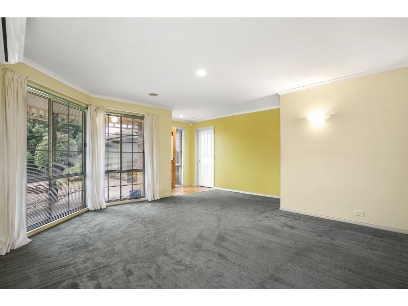 37 Bay Rise Drive, Mornington VIC 3931