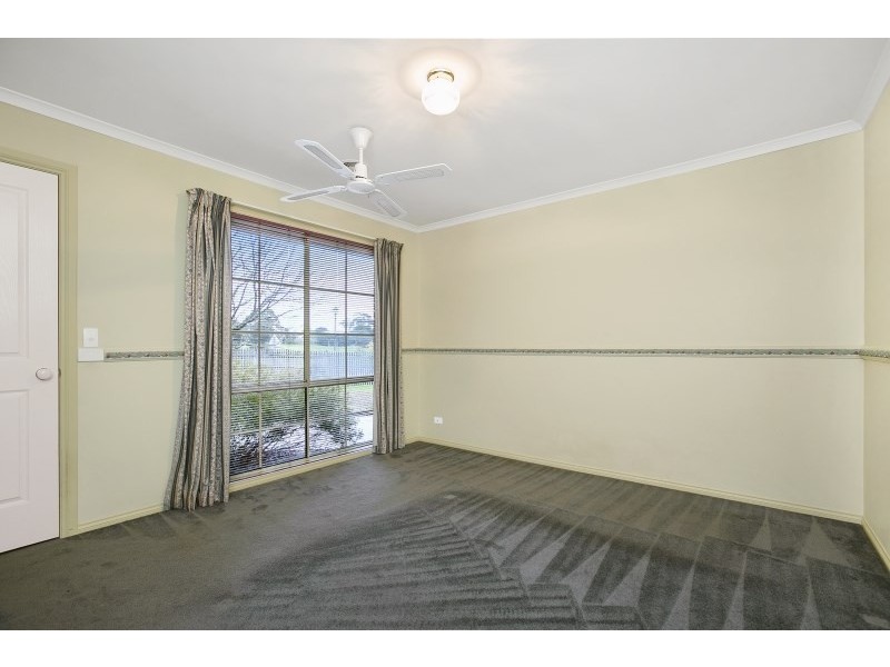 37 Bay Rise Drive, Mornington VIC 3931