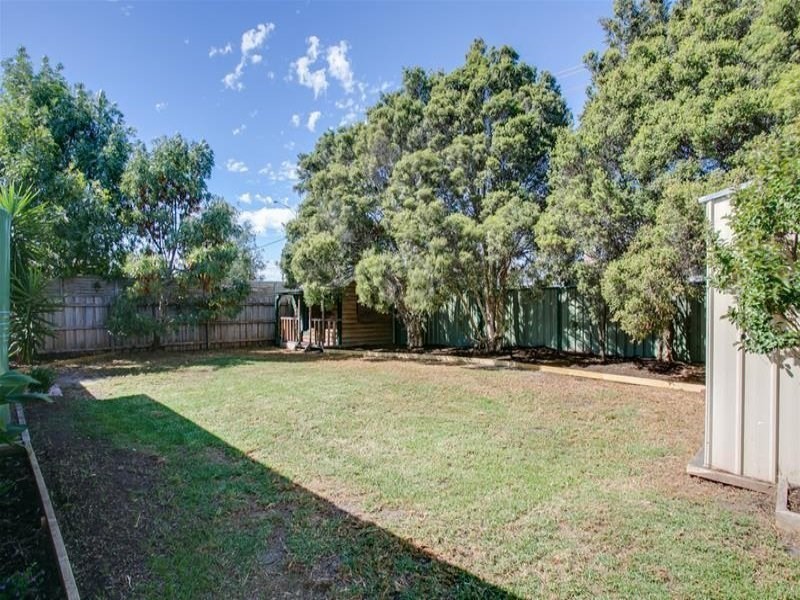 6 Clairmont Close, Somerville VIC 3912