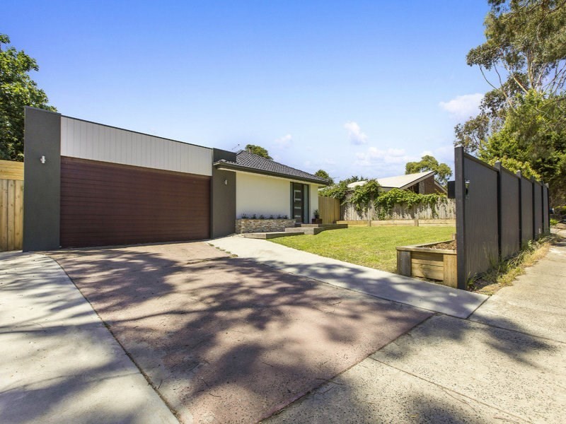 27 Exford Drive, Mornington VIC 3931