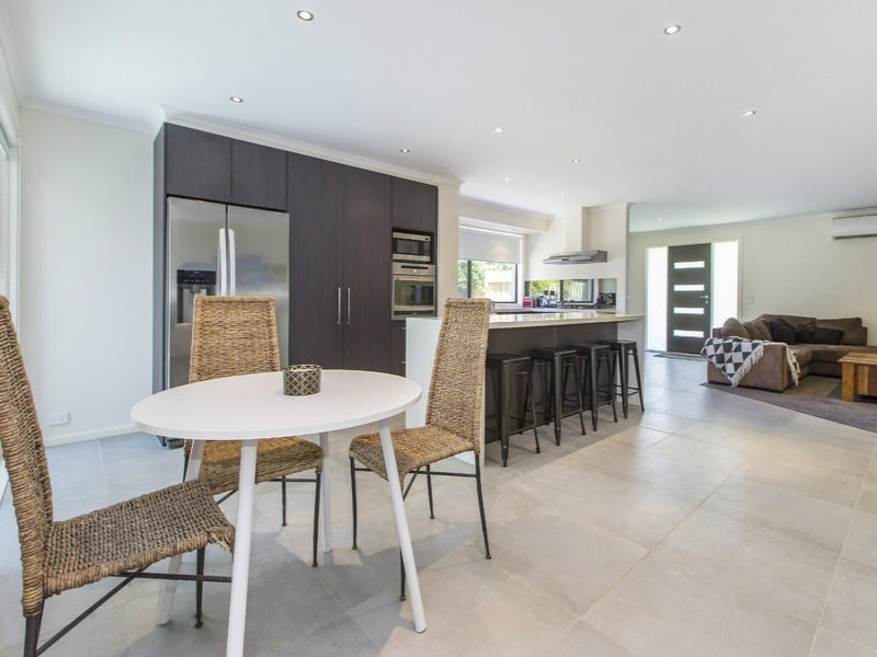 27 Exford Drive, Mornington VIC 3931