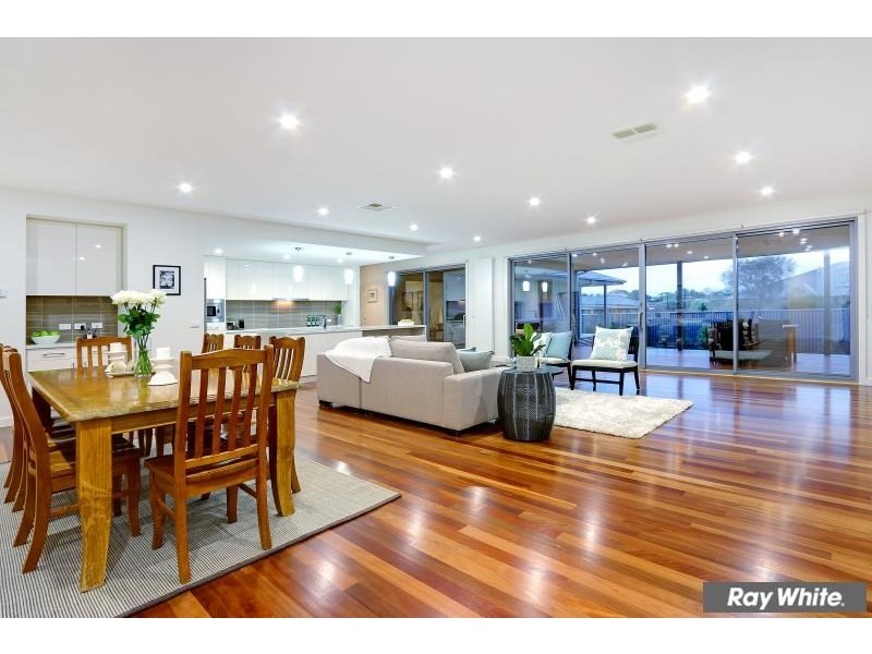 74 Balcombe Drive, Mount Martha VIC 3934