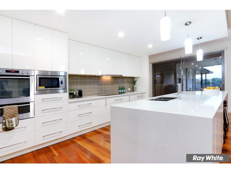 74 Balcombe Drive, Mount Martha VIC 3934
