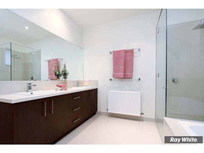 74 Balcombe Drive, Mount Martha VIC 3934