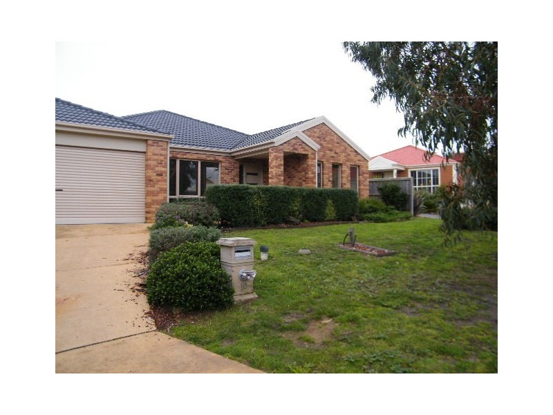 10 Esperence Court, Mount Martha VIC 3934