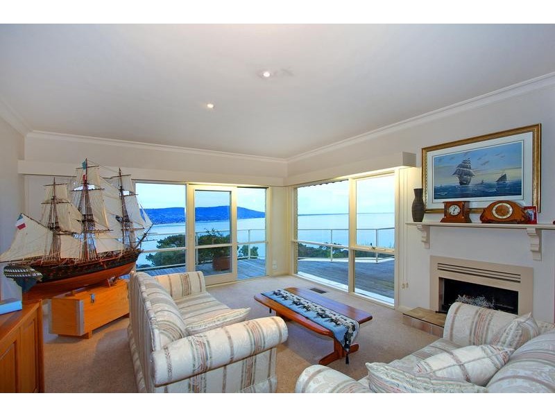 68 Bradford Road, Mount Martha VIC 3934