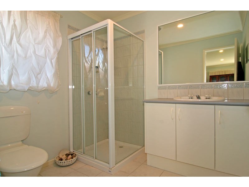 16 Palm Tree Court, Safety Beach VIC 3936