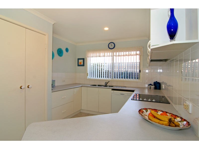 16 Palm Tree Court, Safety Beach VIC 3936
