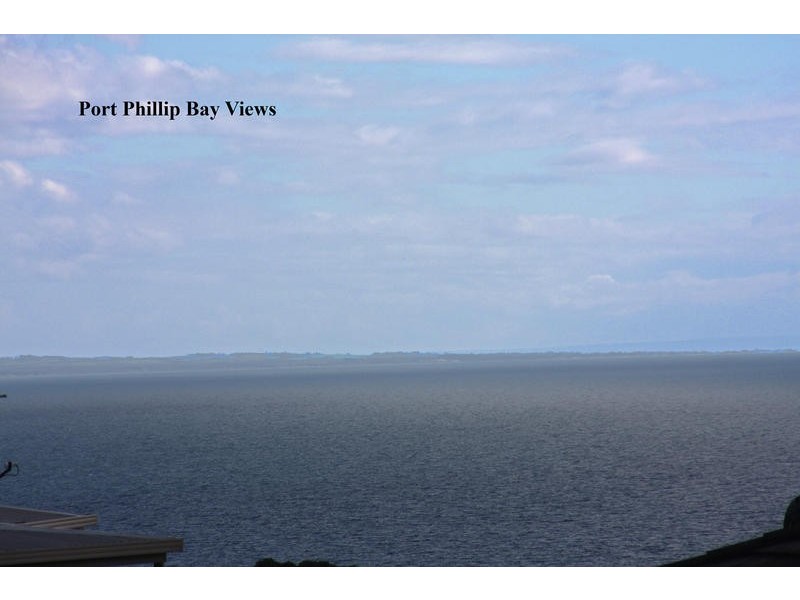 16 Barrow Street, Mount Martha VIC 3934