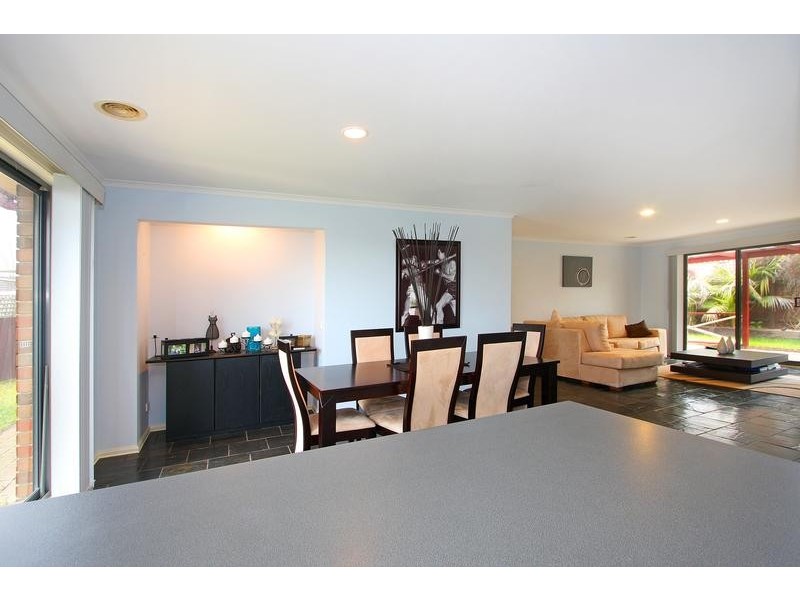 44 Parkside Crescent, Mornington VIC 3931