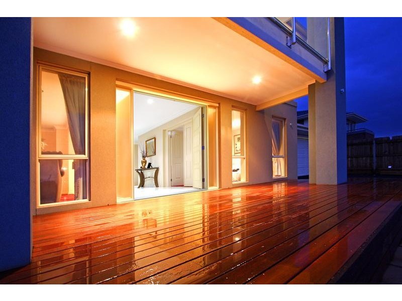 9 Reflections Way, Mornington VIC 3931