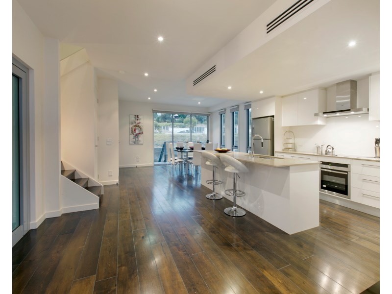 4 Spinnaker Terrace, Safety Beach VIC 3936