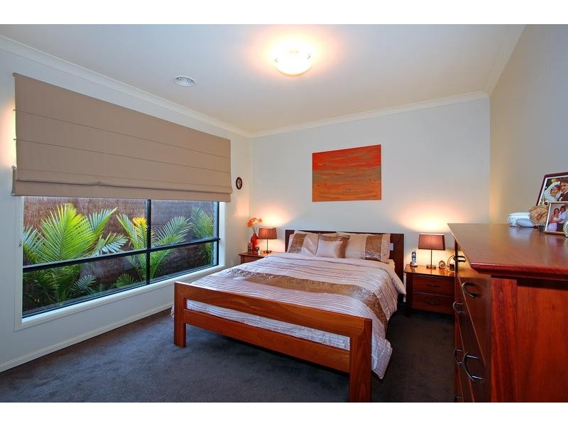 111 St Mitchells Circuit, Mornington VIC 3931