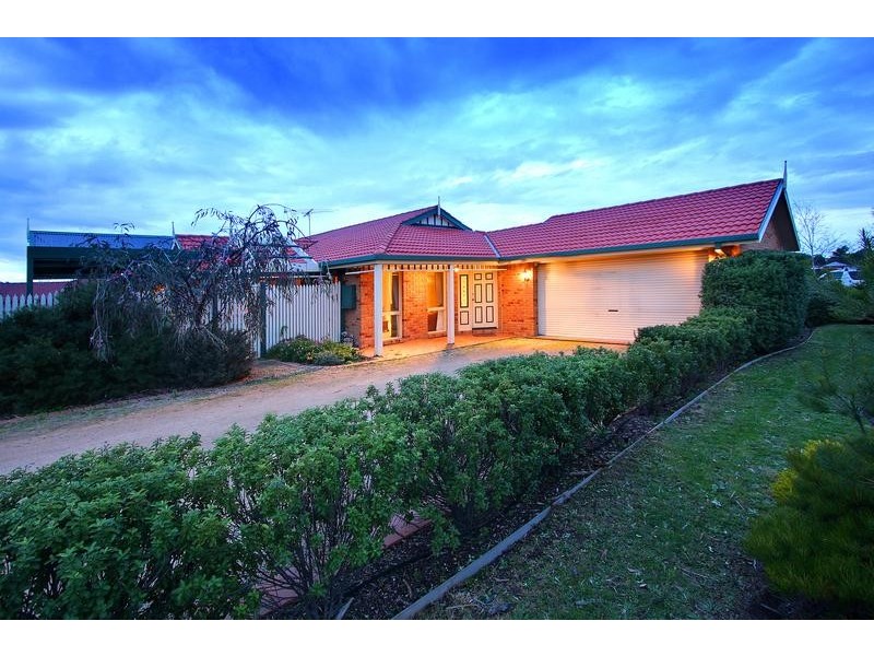 33 Balcombe Drive, Mount Martha VIC 3934