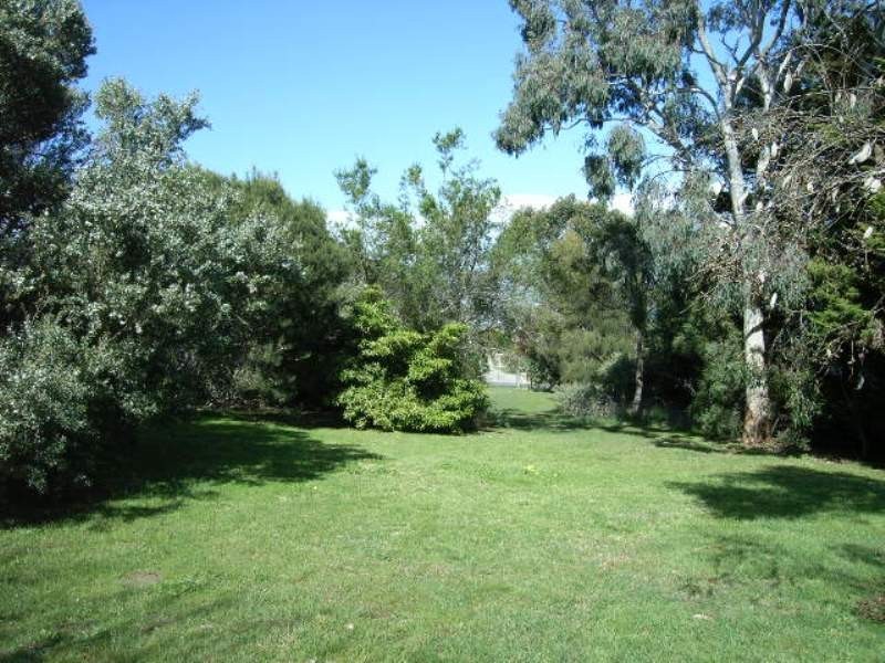 7 Wyuna Court, Mount Martha VIC 3934