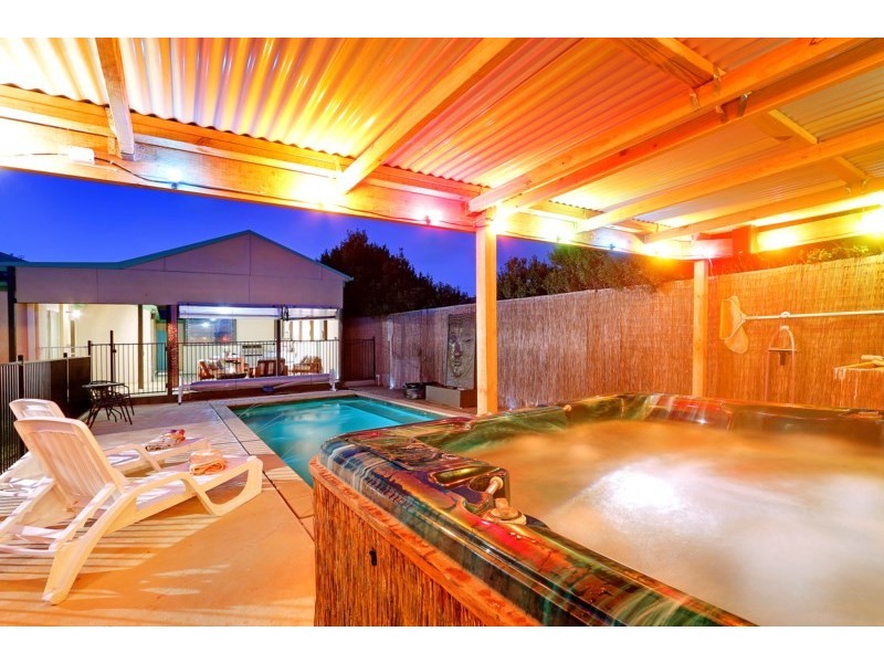 49 Bowman Drive, Mornington VIC 3931