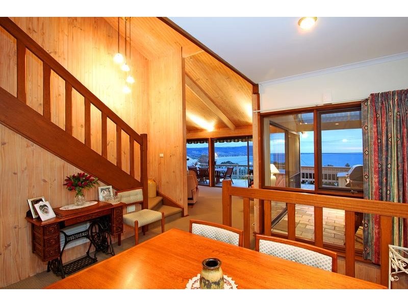 44 Mt Martha Road, Mount Martha VIC 3934