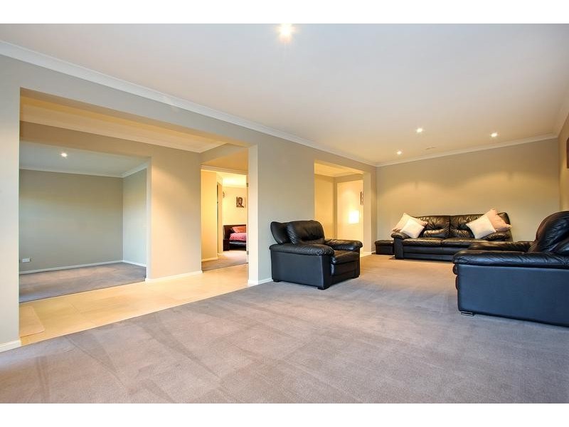 82 St Mitchells Circuit, Mornington VIC 3931