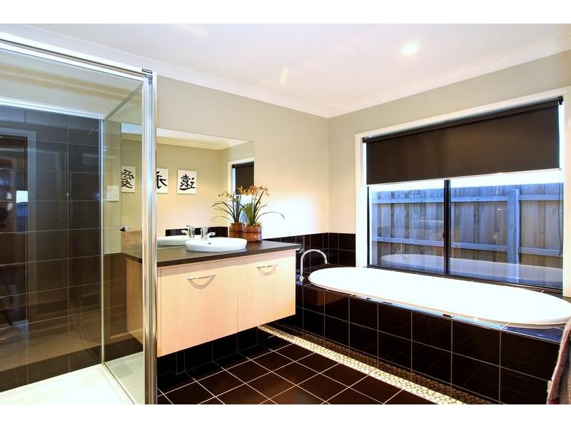 82 St Mitchells Circuit, Mornington VIC 3931