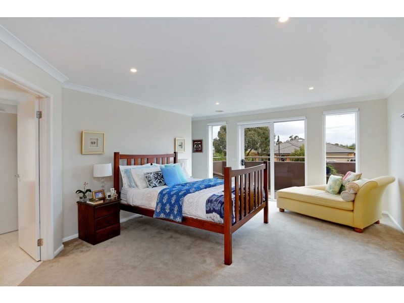 12 Ellabella Way, Mornington VIC 3931
