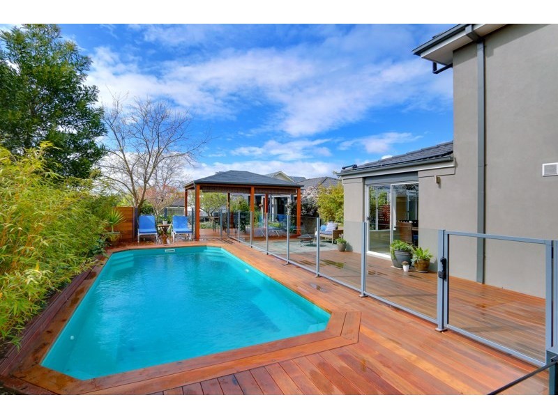 12 Ellabella Way, Mornington VIC 3931