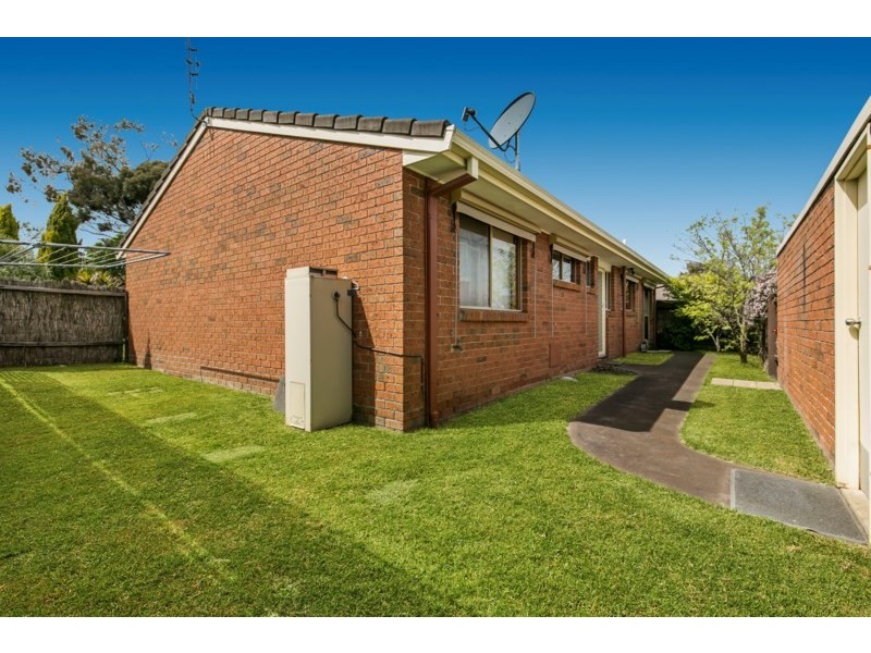 1/65 Herbert Street, Mornington VIC 3931