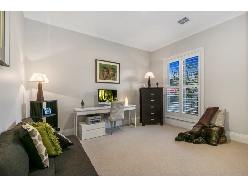 22 Strachans Road, Mornington VIC 3931