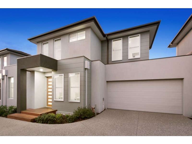 2/4 Beach Grove, Mornington VIC 3931