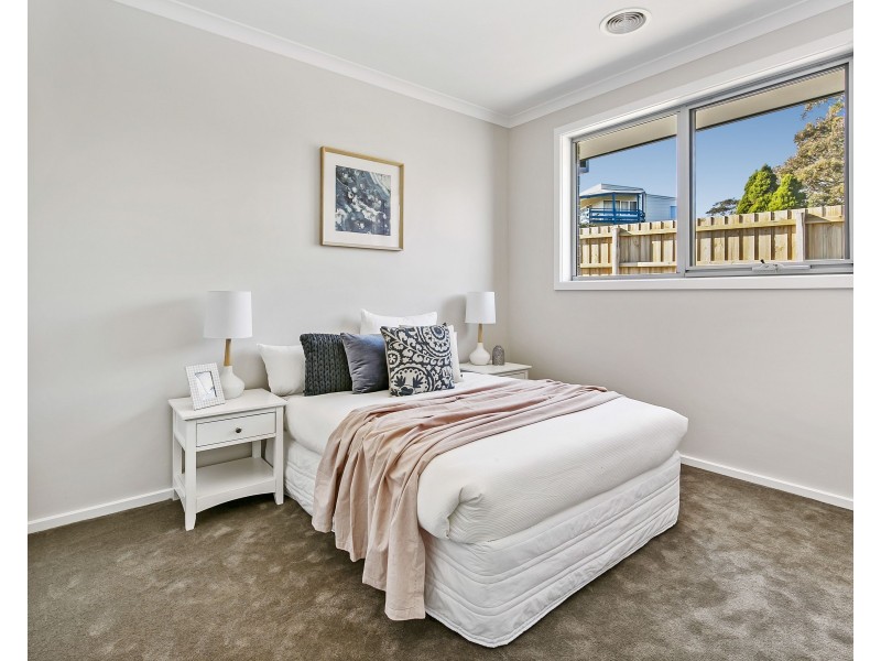 2/5 Dulnain Street, Mount Martha VIC 3934