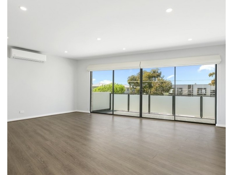 7/32 Spray Street, Mornington VIC 3931