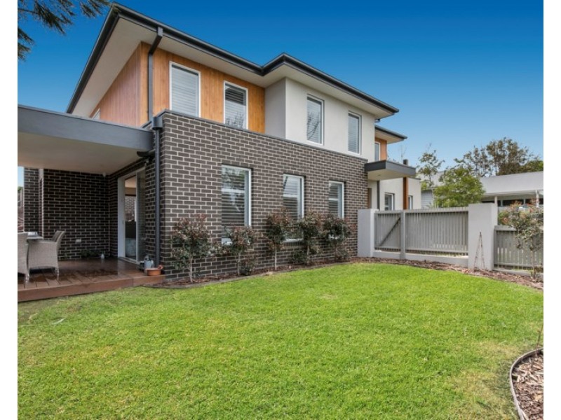 1/9 Venice Street, Mornington VIC 3931