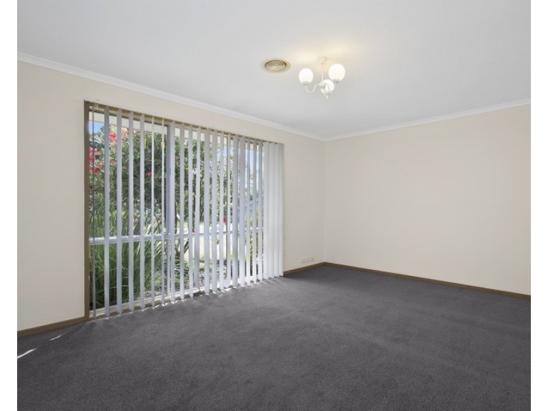 6 Carol Street, Mornington VIC 3931