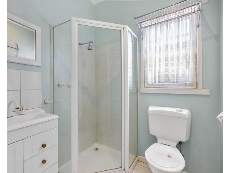 1/25 Beatty Parade, Mornington VIC 3931