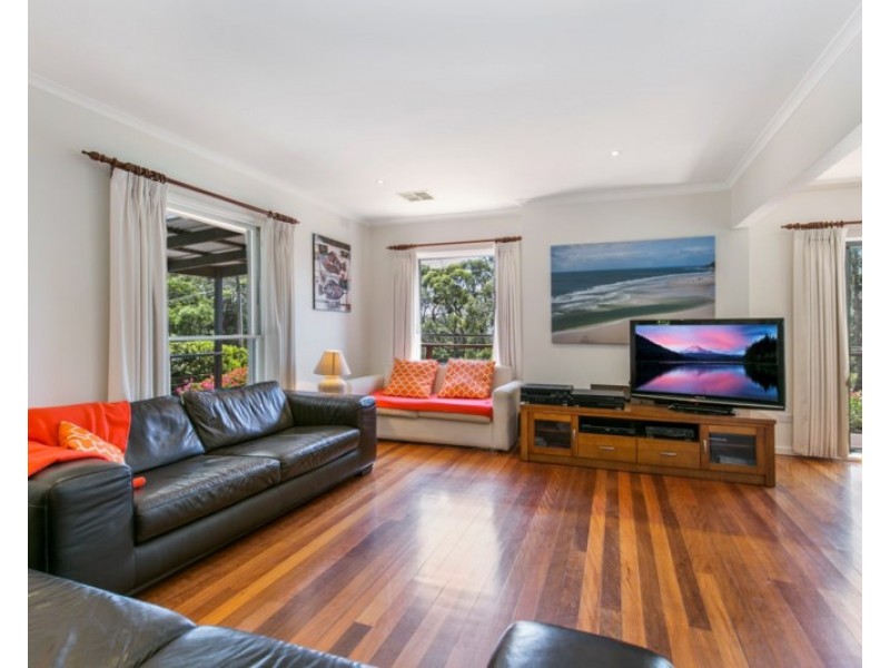 713 Arthurs Seat Road, Arthurs Seat VIC 3936