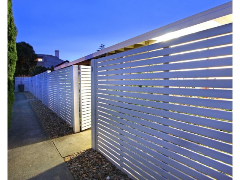 1/12 Campbell Grove, Mornington VIC 3931