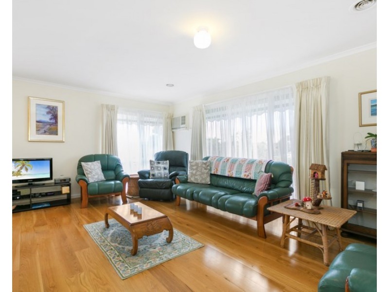 12 Mitchell Street, Mornington VIC 3931