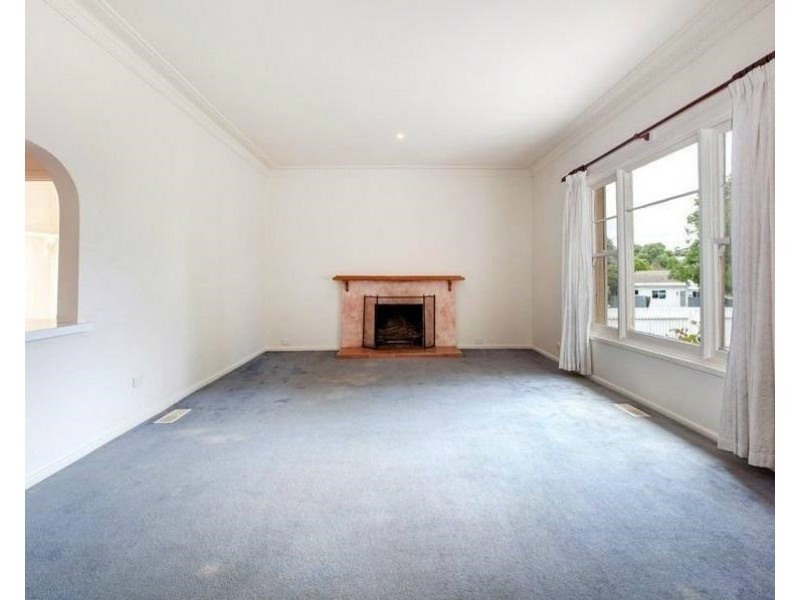 37 MacDonald Grove, Mornington VIC 3931