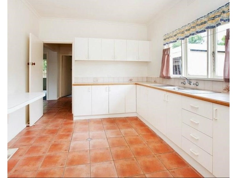 37 MacDonald Grove, Mornington VIC 3931