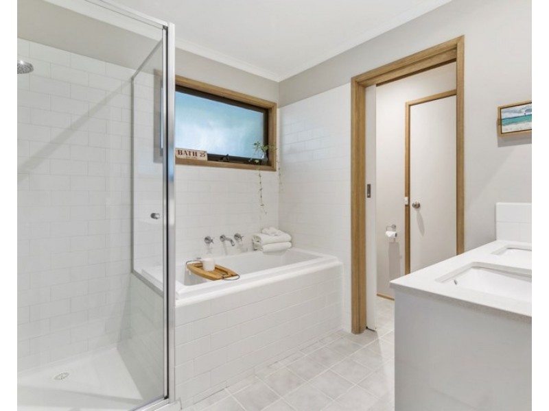 4 Hillrise Court, Mornington VIC 3931